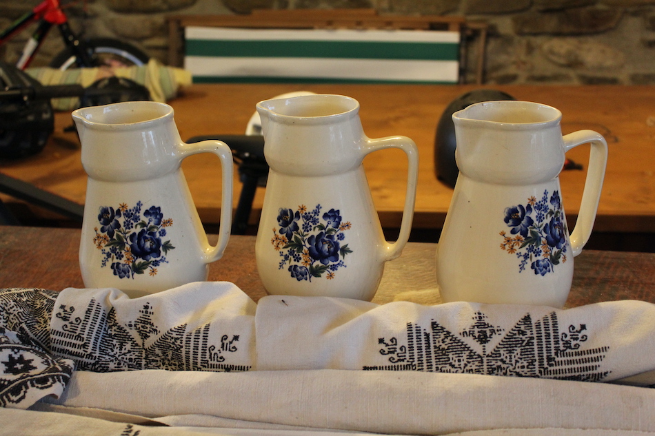 Saschiz pottery